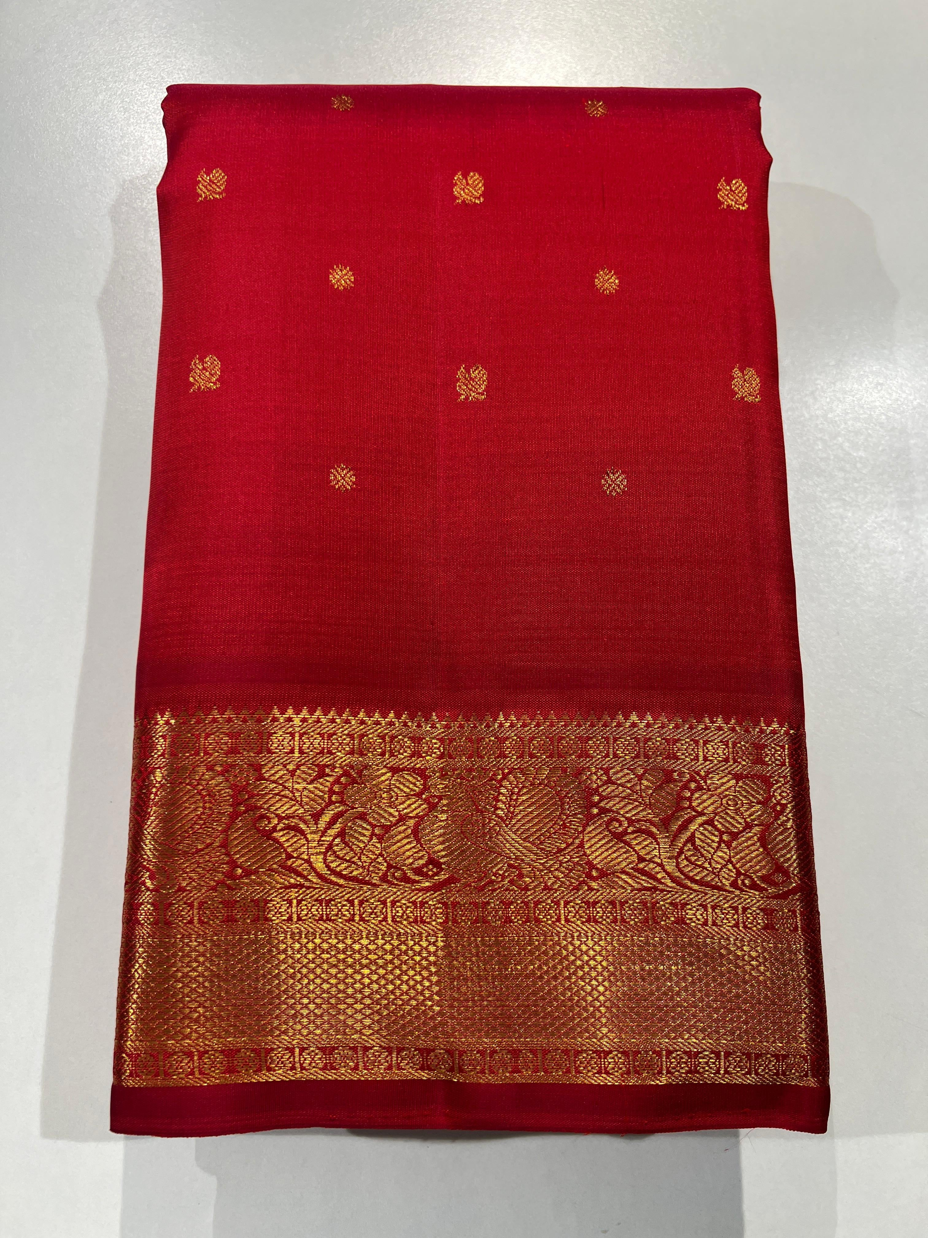 Pure Kanchipuram Handloom Silk Saree in Red