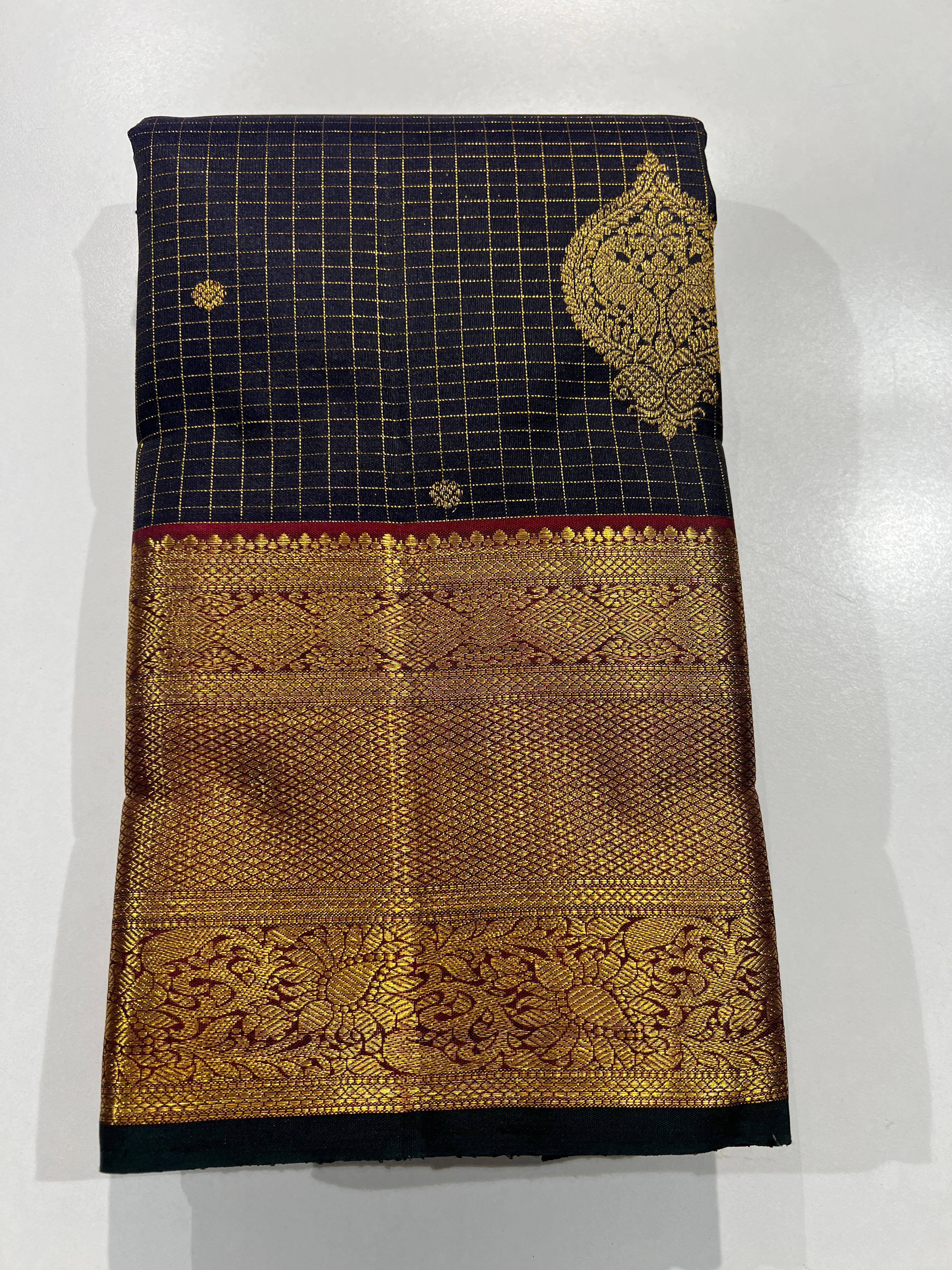 Kanchipuram Handloom Vaira Oosi Silk Saree