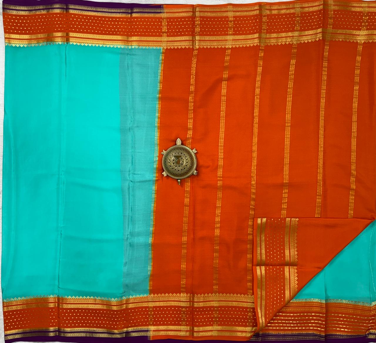 Pure Mysore Handloom Silk Saree with 3D Butta Bentex Border.