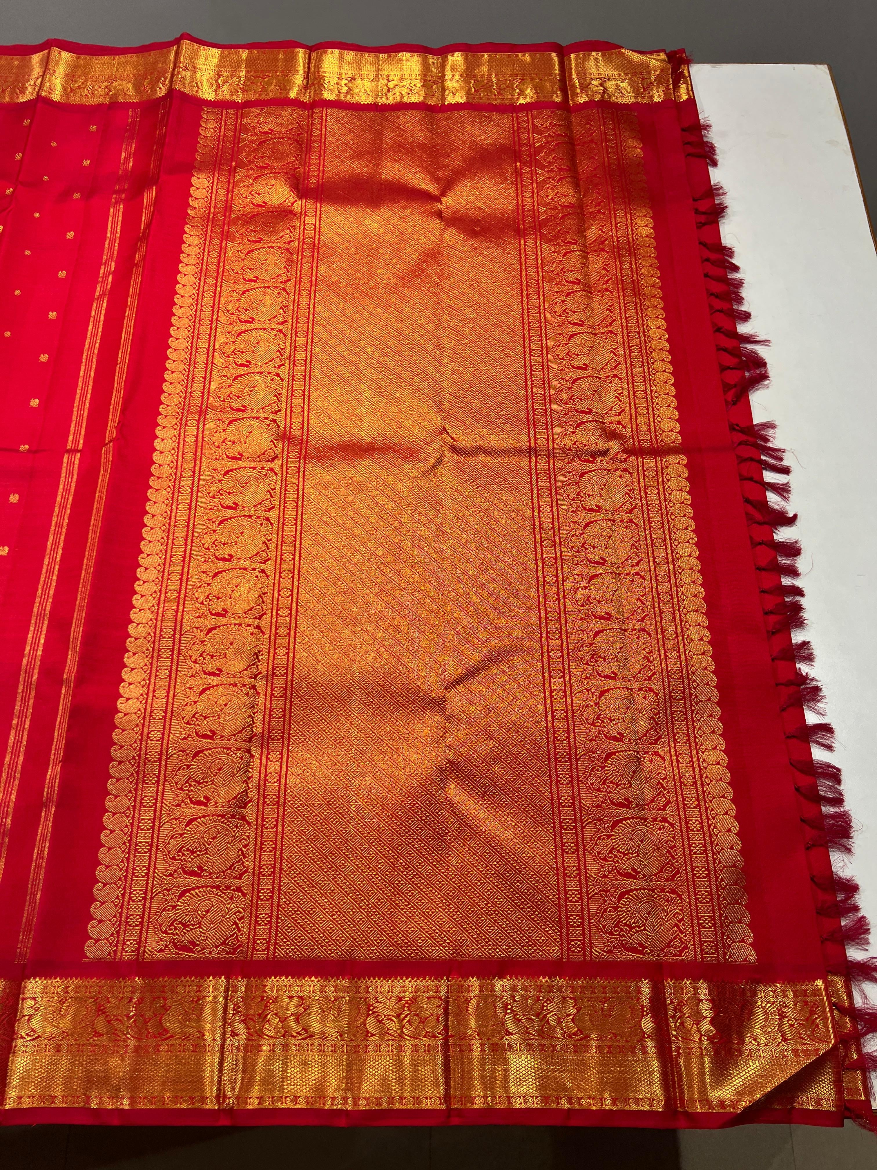 Pure Kanchipuram Handloom Silk Saree in Red