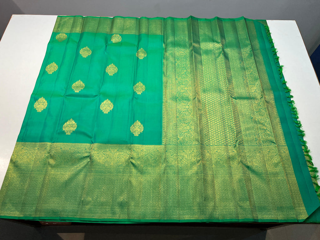 Pure Kanchipuram Handloom Turning Border Silk Saree