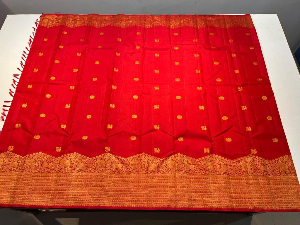 Pure Kanchipuram Handloom Turning Border Silk Saree