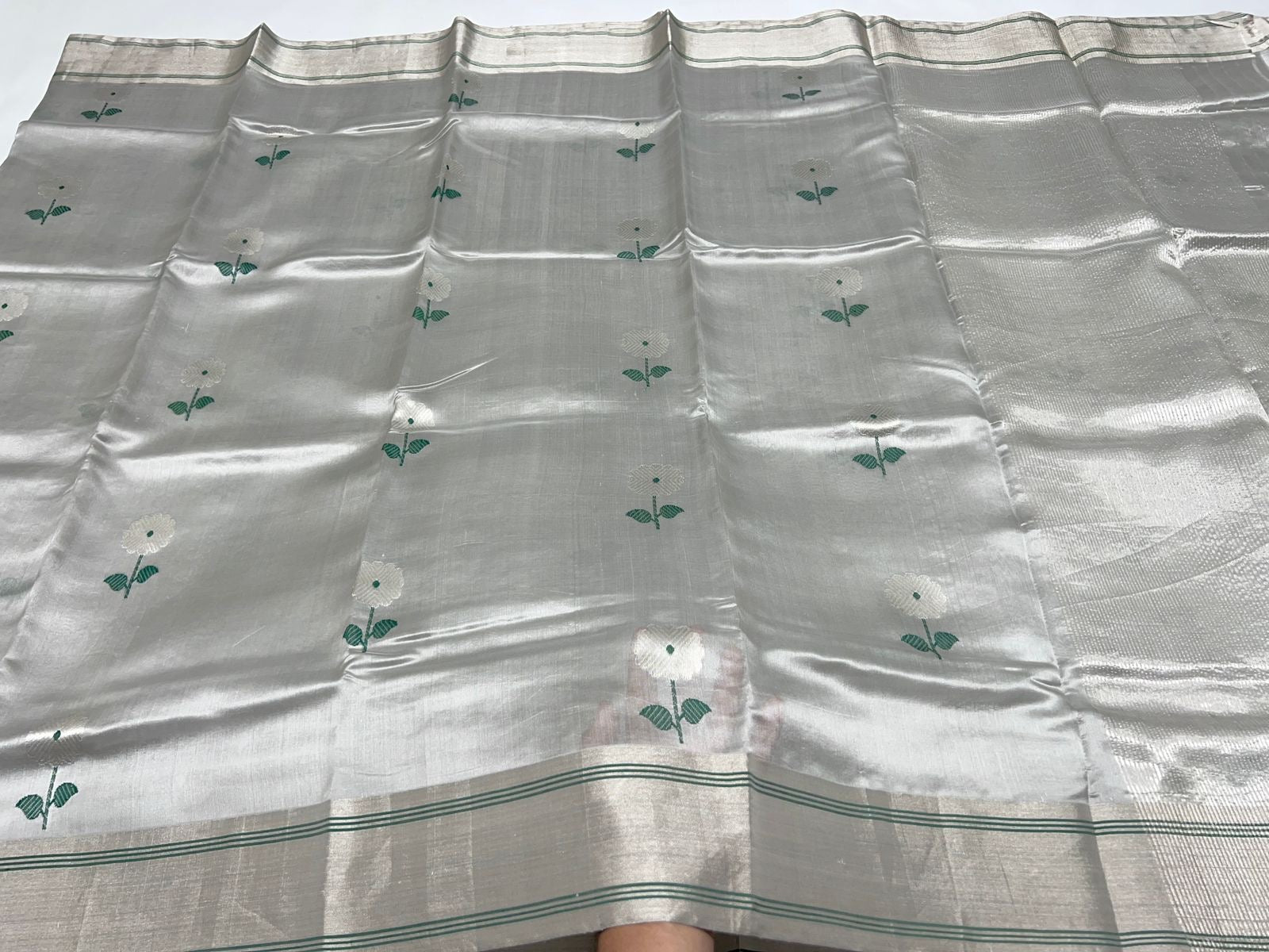 Pure Chanderi Handloom Pattu Silk Saree.