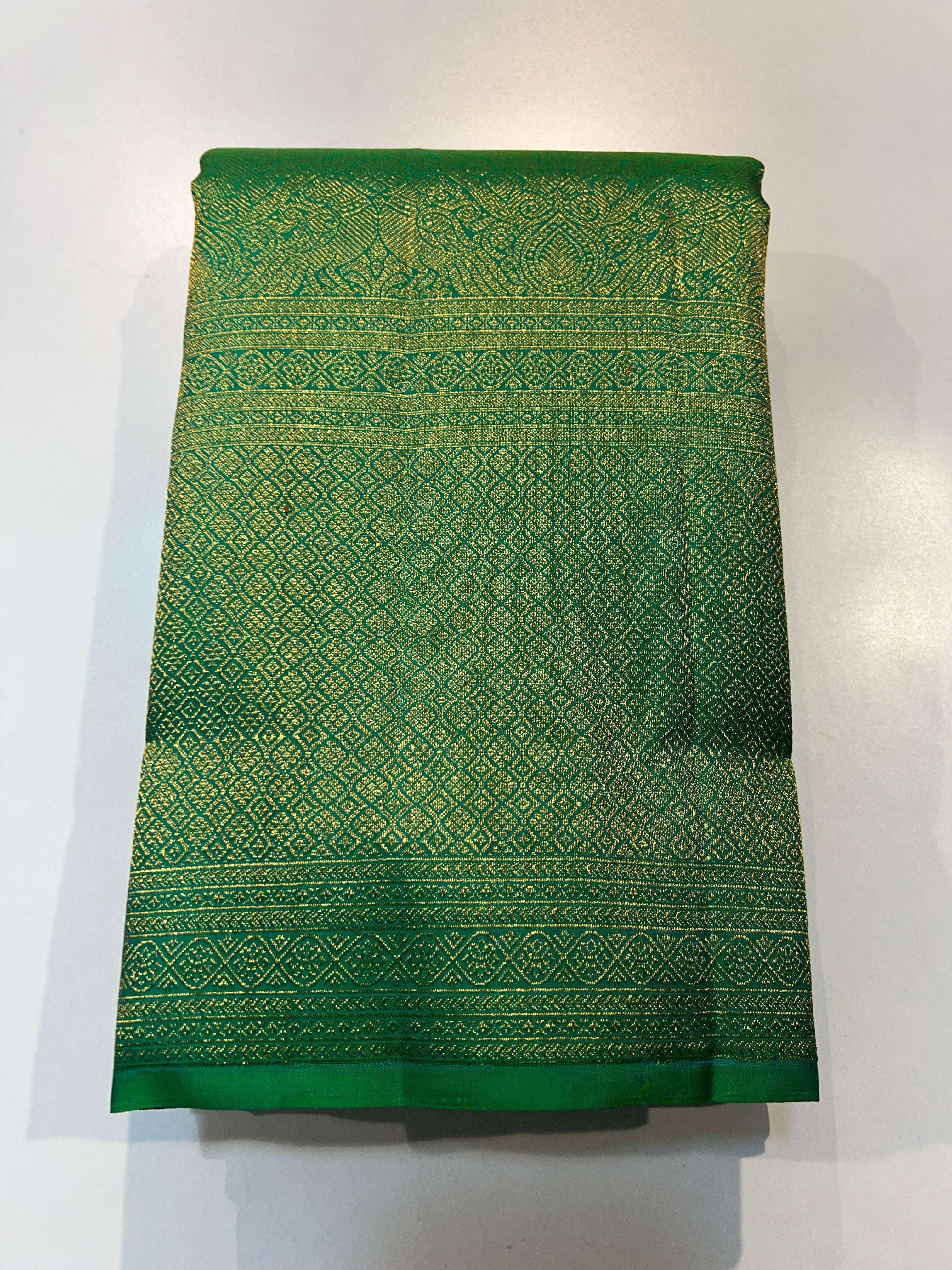 Pure Kanchipuram Handloom Turning Border Silk Saree