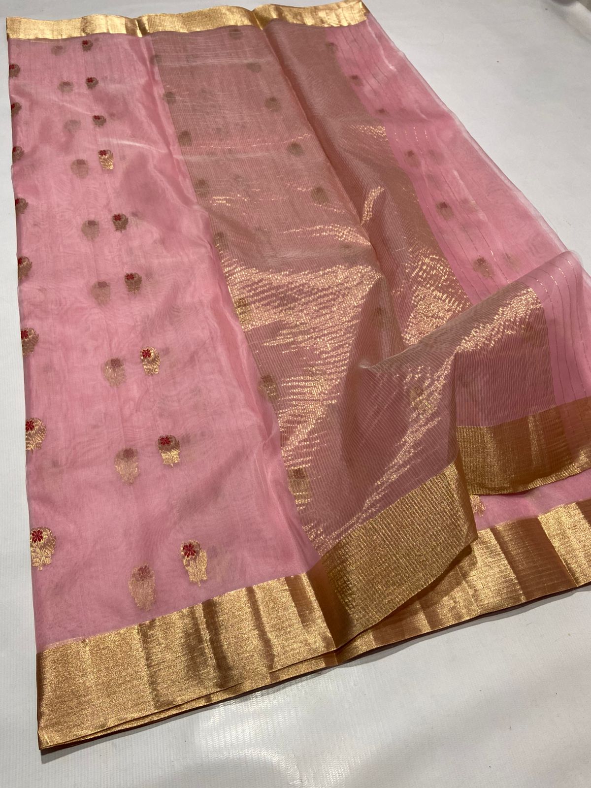 Chanderi Kataan Silk Saree | Handloom | Lightweight Drape - Silk Stories