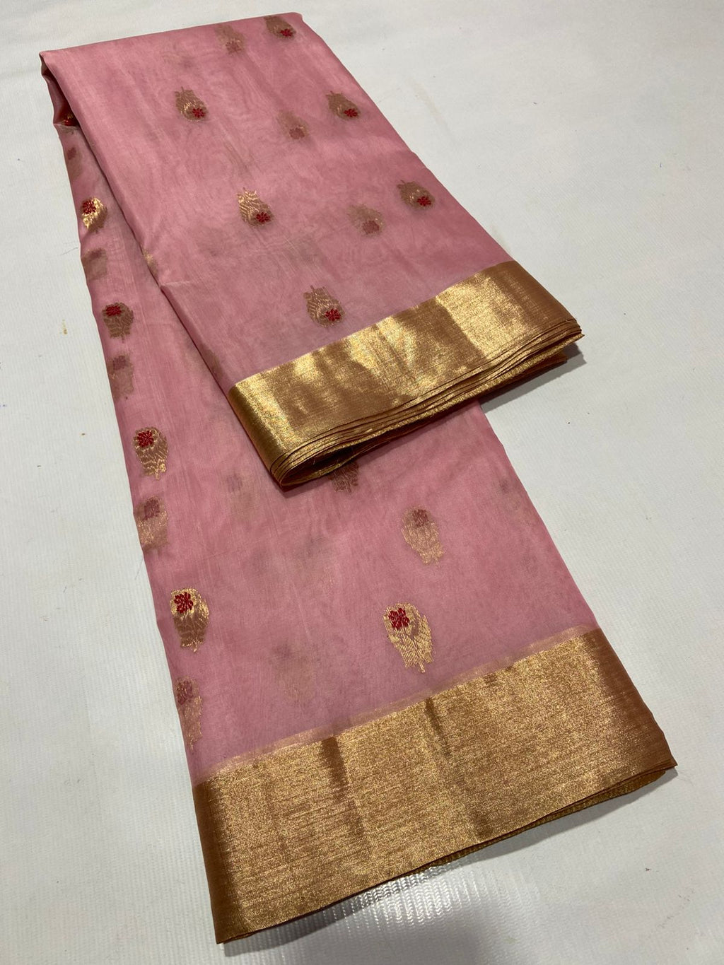 Chanderi Kataan Silk Saree | Handloom | Lightweight Drape - Silk Stories