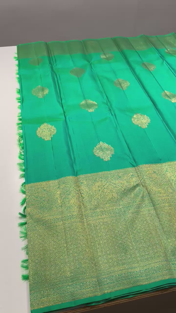 Pure Kanchipuram Handloom Turning Border Silk Saree