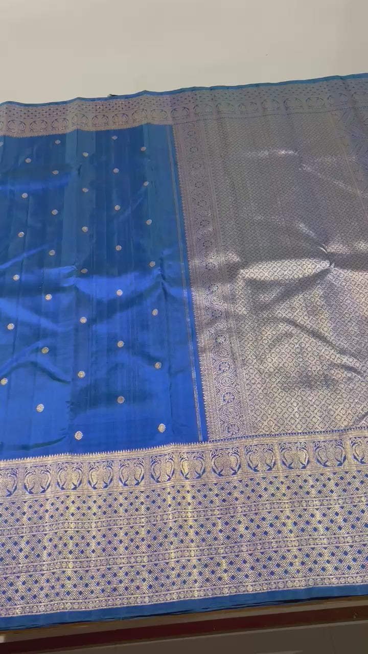 Pure Kanchipuram Handloom Turning Border Silk Saree