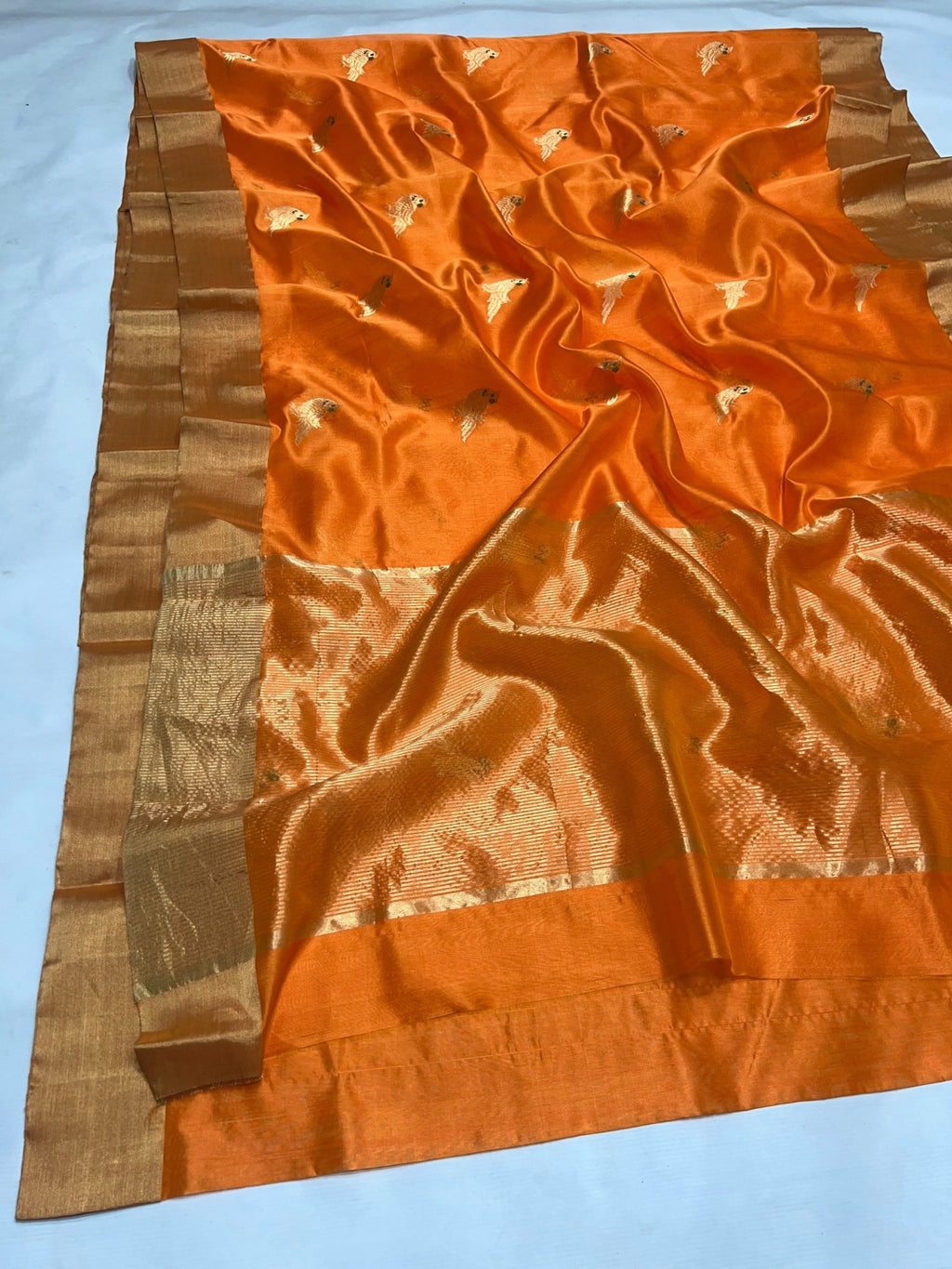 Pure Chanderi Handloom Pattu Silk Saree. - Silk Stories