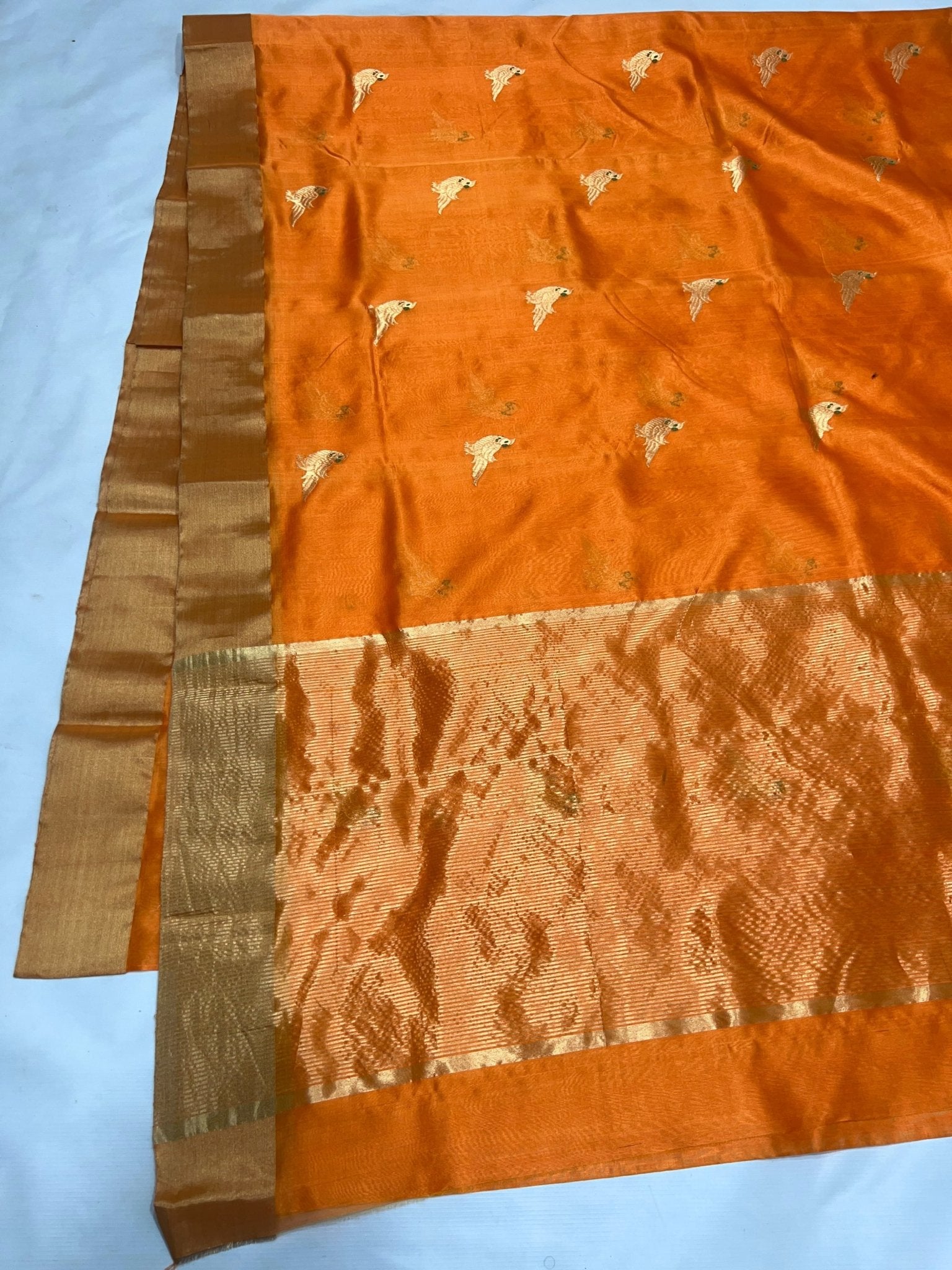 Pure Chanderi Handloom Pattu Silk Saree. - Silk Stories