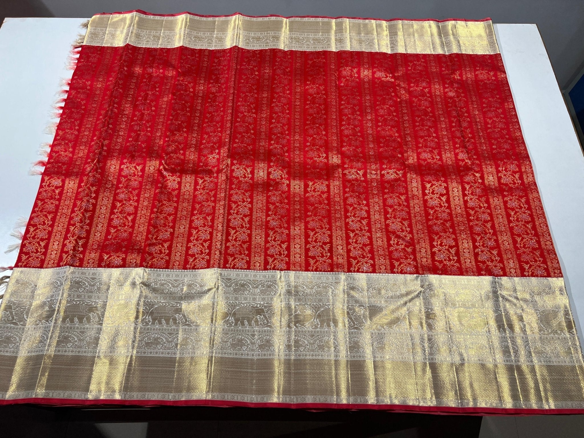 Pure Kanchipuram Handloom Silk Saree - Silk Stories