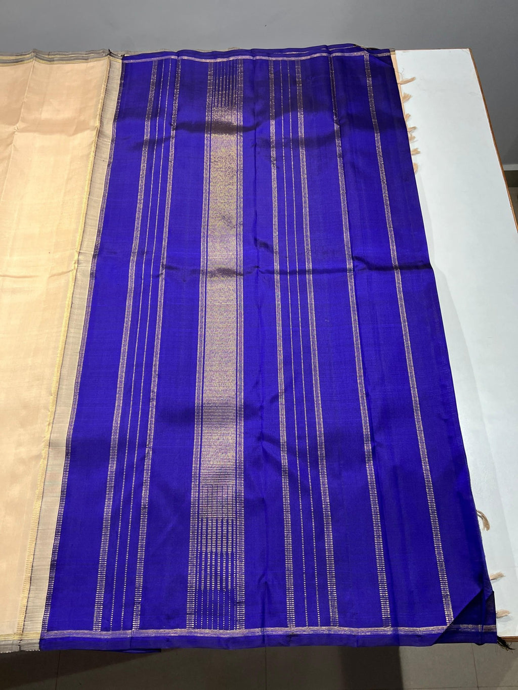 Pure Kanchipuram Handloom Silk Saree - Silk Stories