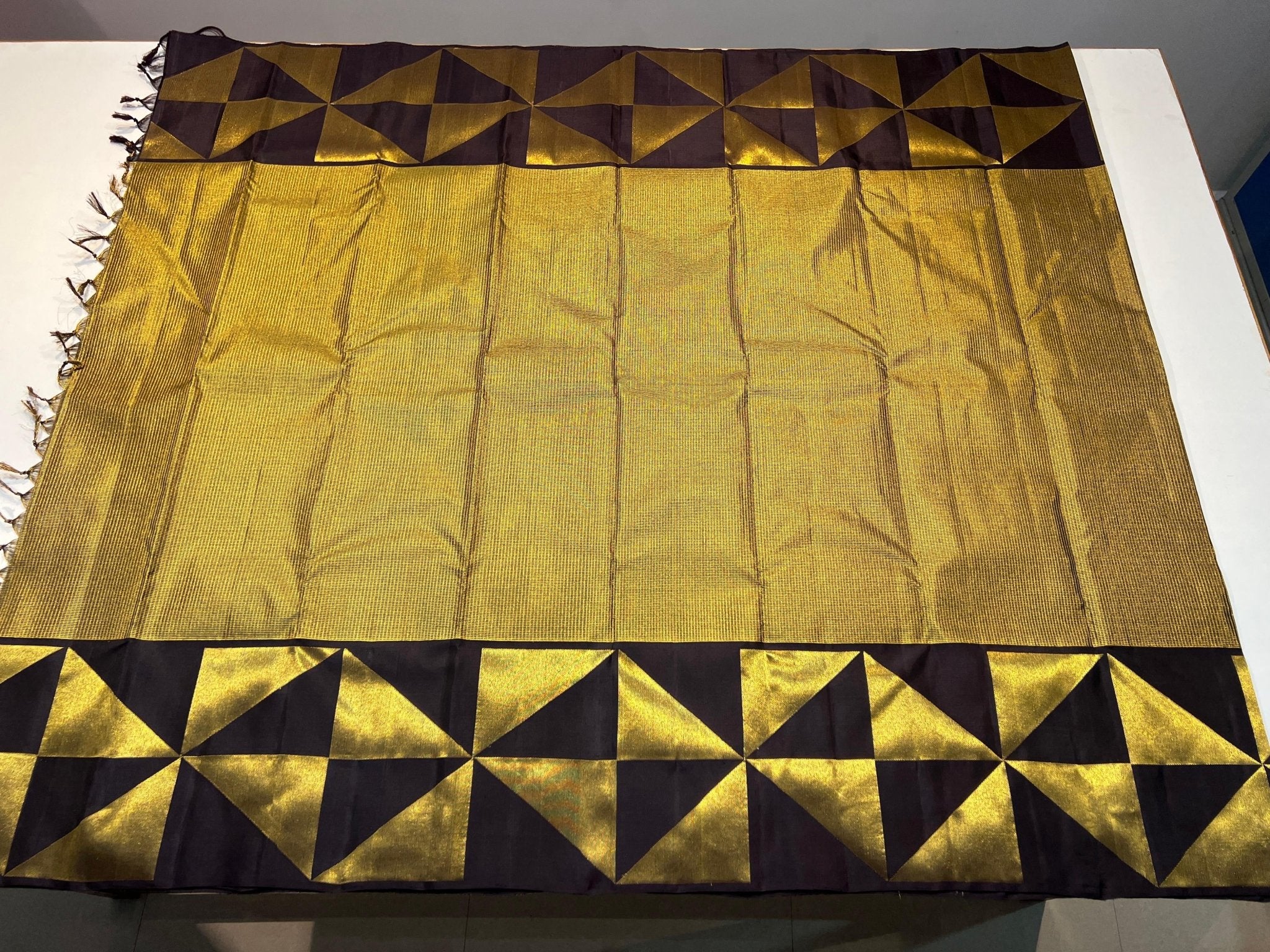 Pure Kanchipuram Handloom Tissue 8Kol Silk Saree - Silk Stories