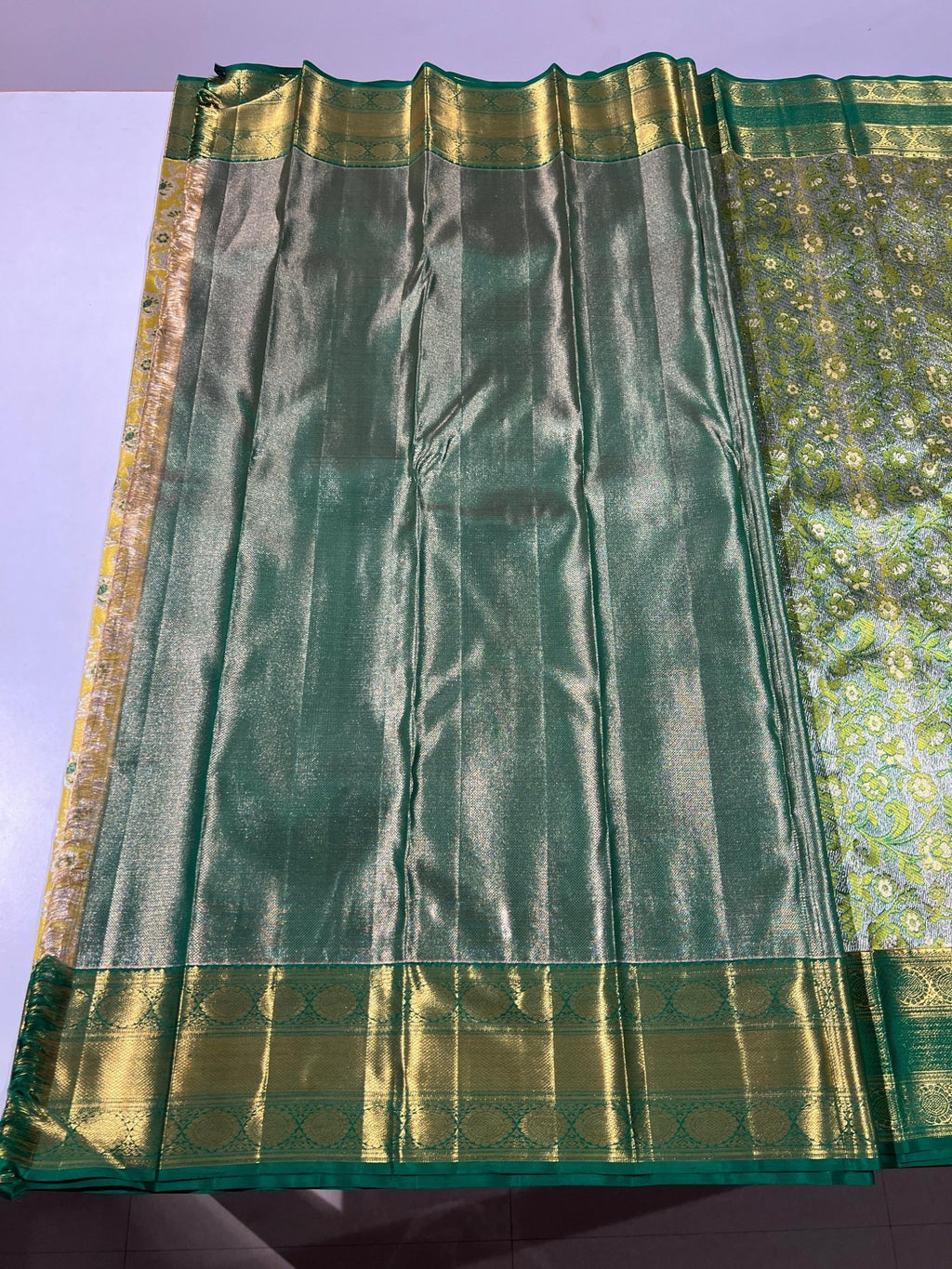 Pure Kanchipuram Handloom Tissue Silk Saree - Silk Stories