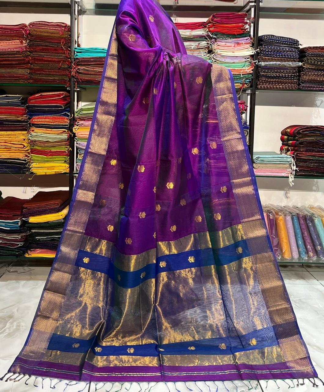 Traditional Cotton Silk Maheshwari Handwoven all Over Lotus Butti Saree. - Silk Stories