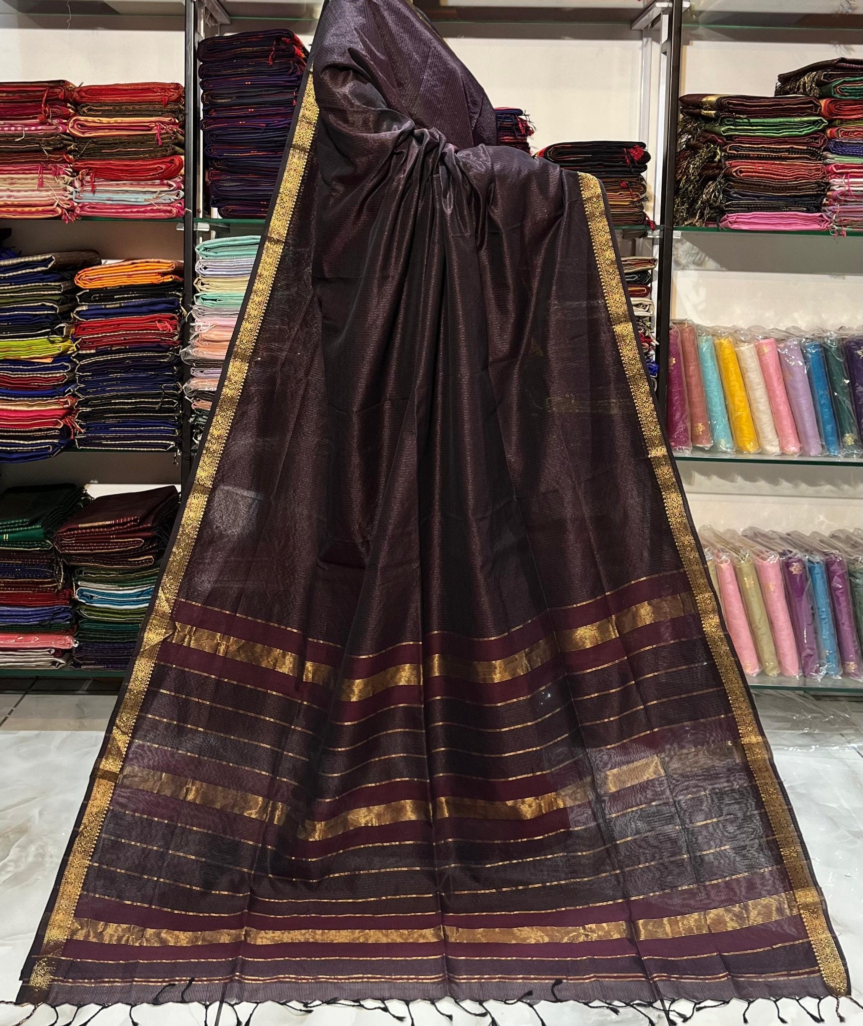 Traditional Pure Maheshwari Handwoven Mulberry Reshmi Saree – Silk Cotton Blend | Festive & Wedding Wear - Silk Stories